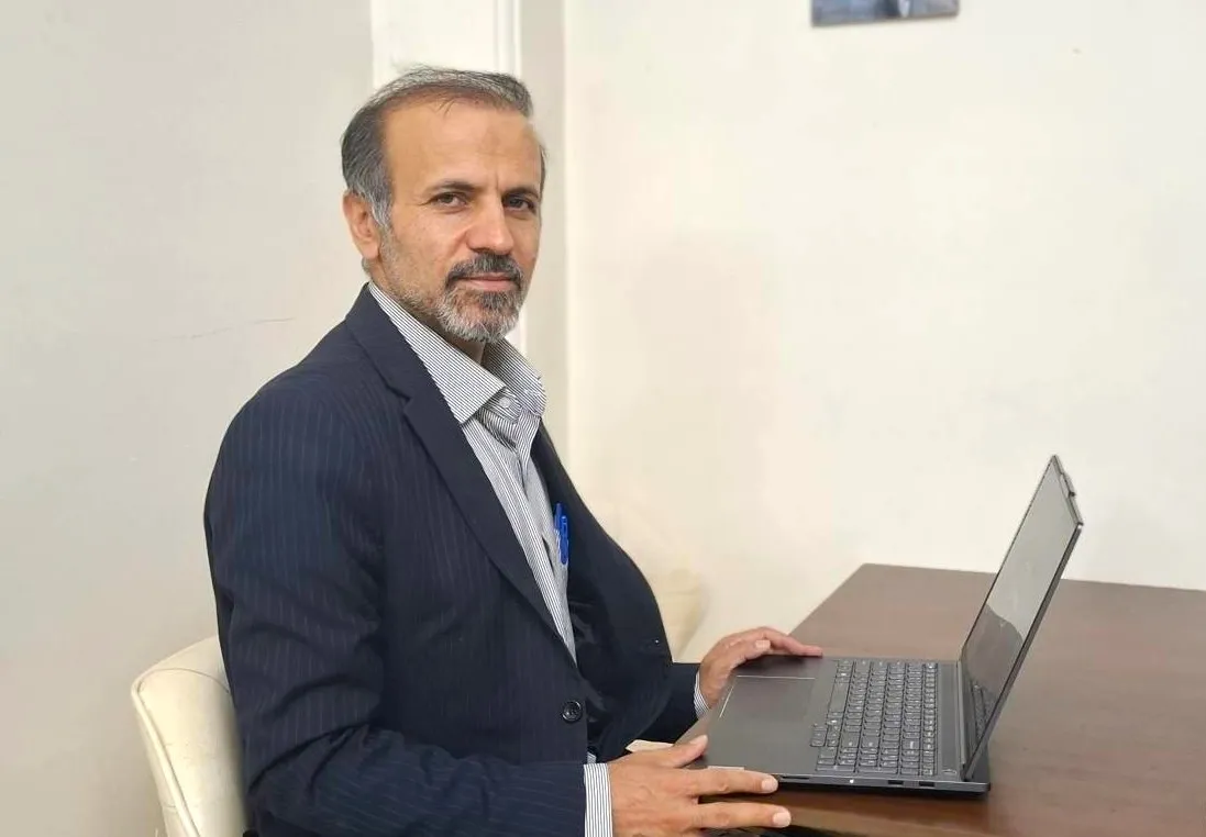 تصویر پرسنلی دکتر داوود زارع