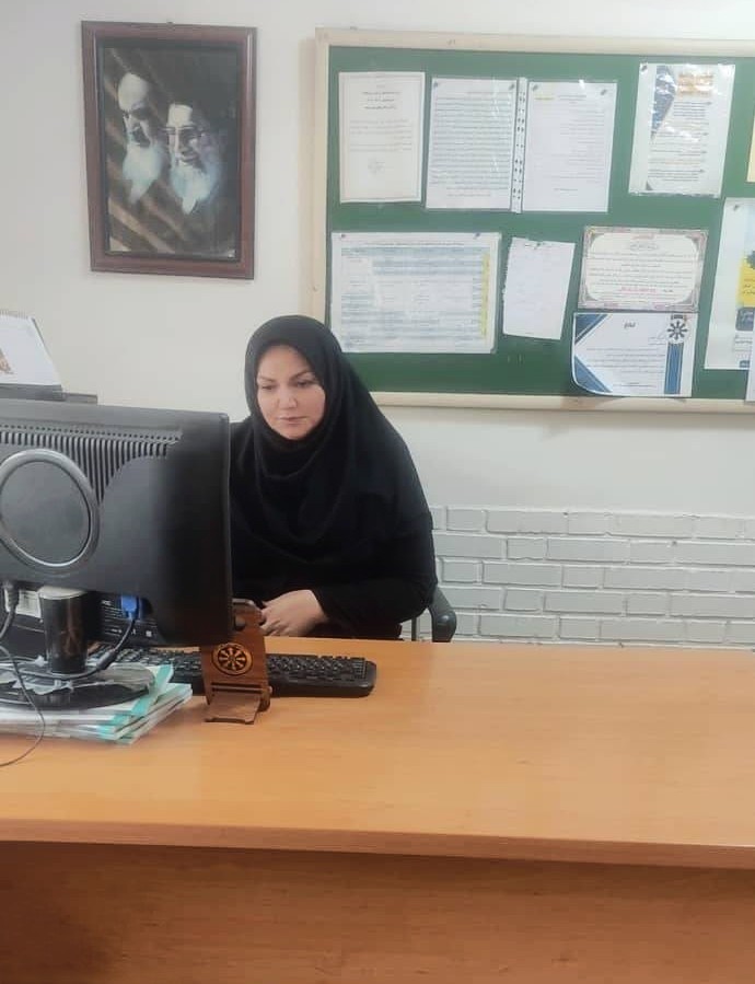 تصویر پرسنلی دکتر اکرم حسینوند